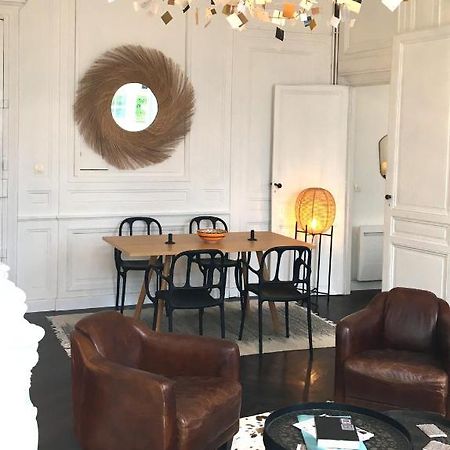Chic Appartement In Bordeaux Golden Triangle Екстер'єр фото