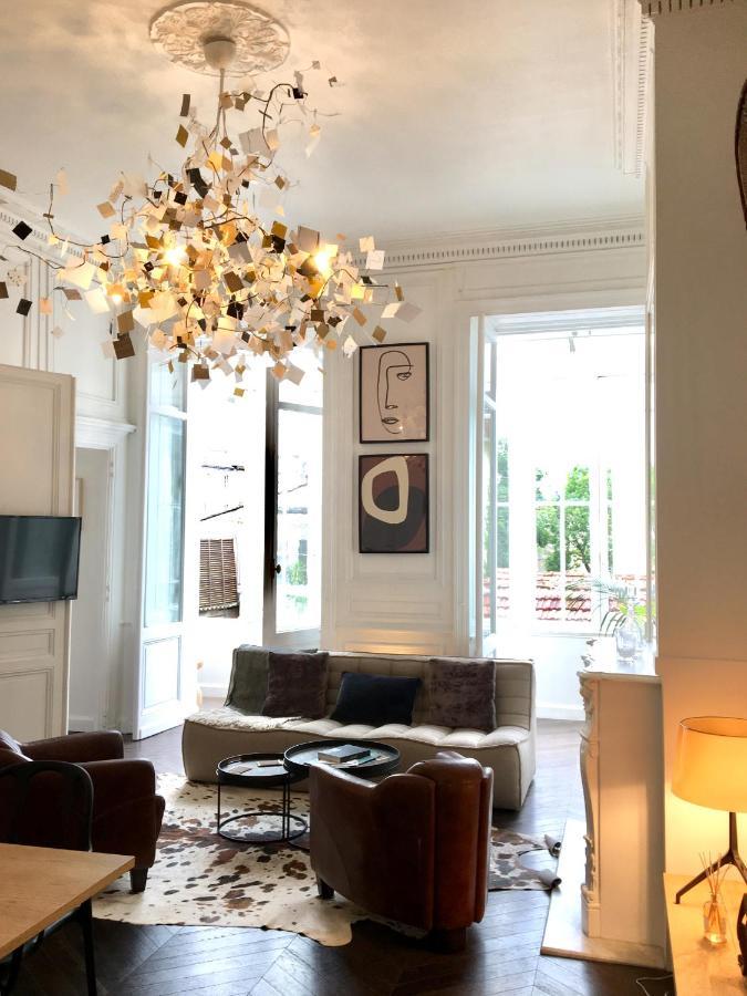 Chic Appartement In Bordeaux Golden Triangle Екстер'єр фото